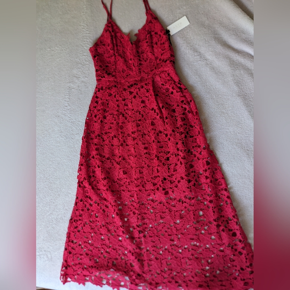 ASTR Red Lace Midi Dress - Picture 2 of 13